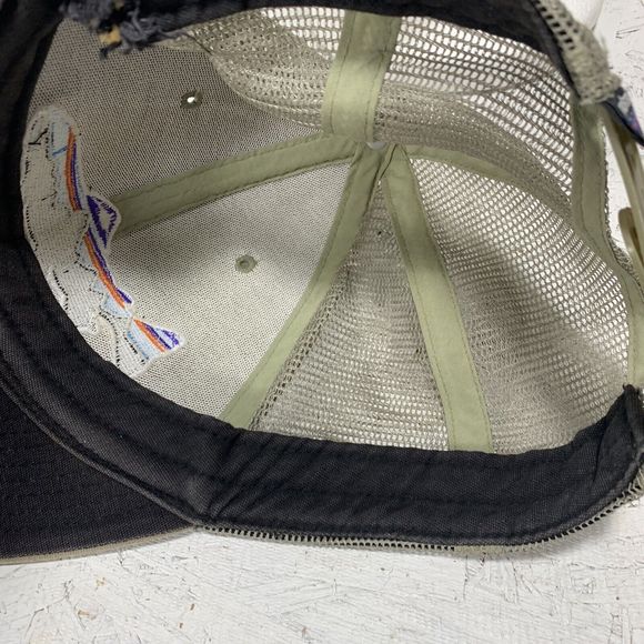 Vintage Patagonia Fish Shark Hat Khaki Fishing Trail Hike Outdoor Mesh Cap - Picture 8 of 10